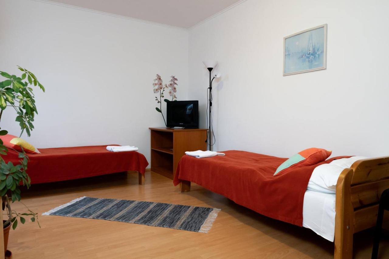 Liszt Apartman Pecs Ngoại thất bức ảnh